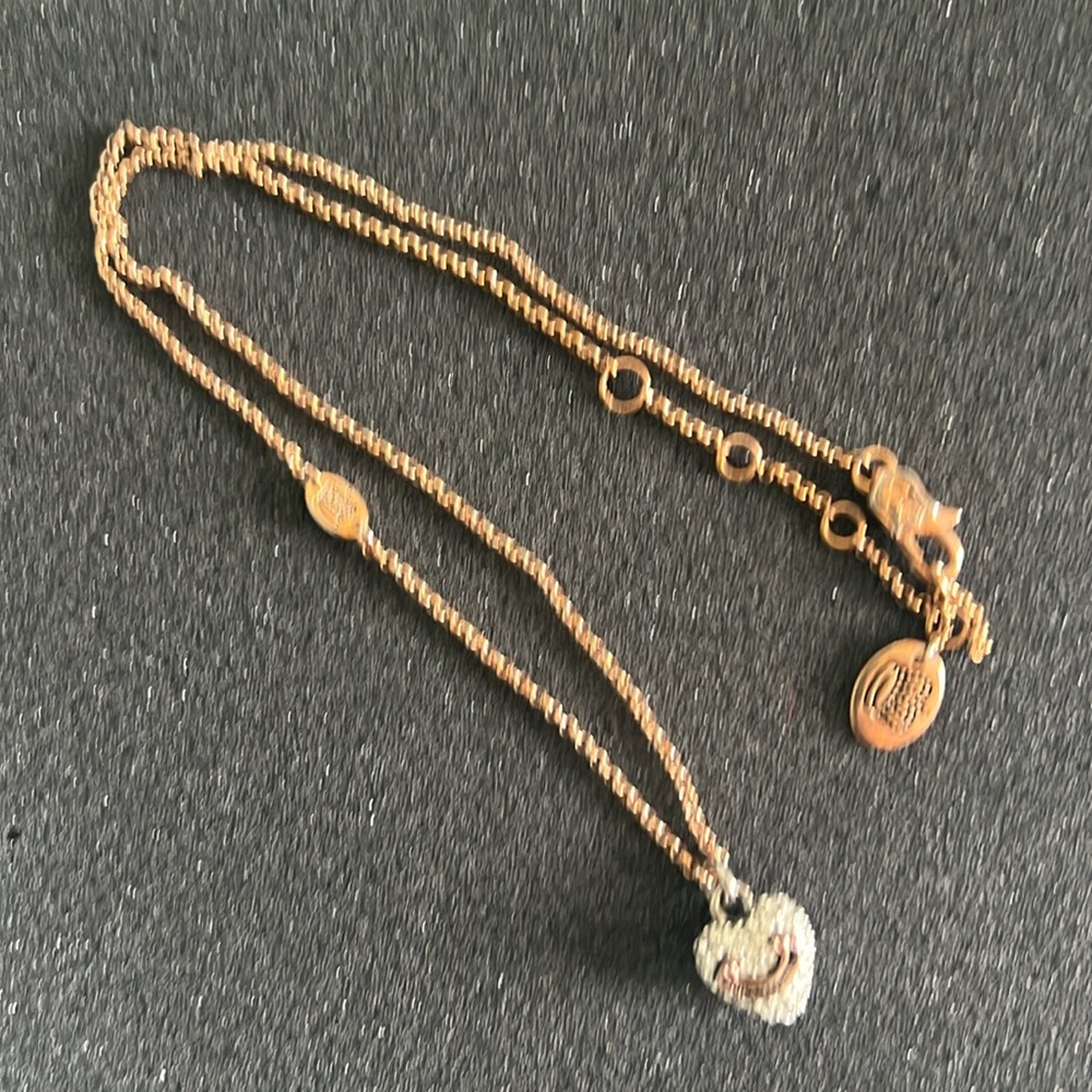 Juicy Couture gold color Heart Necklace 💕